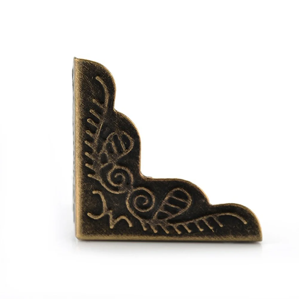 12Pcs Corner Brackets For Scrapbook Bronze Corner Case Box Corners Brackets Furniture Decor Triangle Carved Corner Protector
12Pcs Corner Brackets For Scrapbook Bronze Corner Case Box Corners Brackets Furniture Decor Triangle Carved Corner Protector