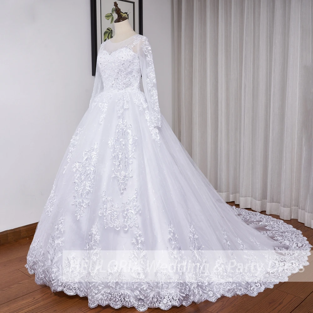 Princess ball gown wedding dress long sleeve sweetheart bride wedding dress plus size lace applique wedding gown custom made
Princess ball gown wedding dress long sleeve sweetheart bride wedding dress plus size lace applique wedding gown custom made