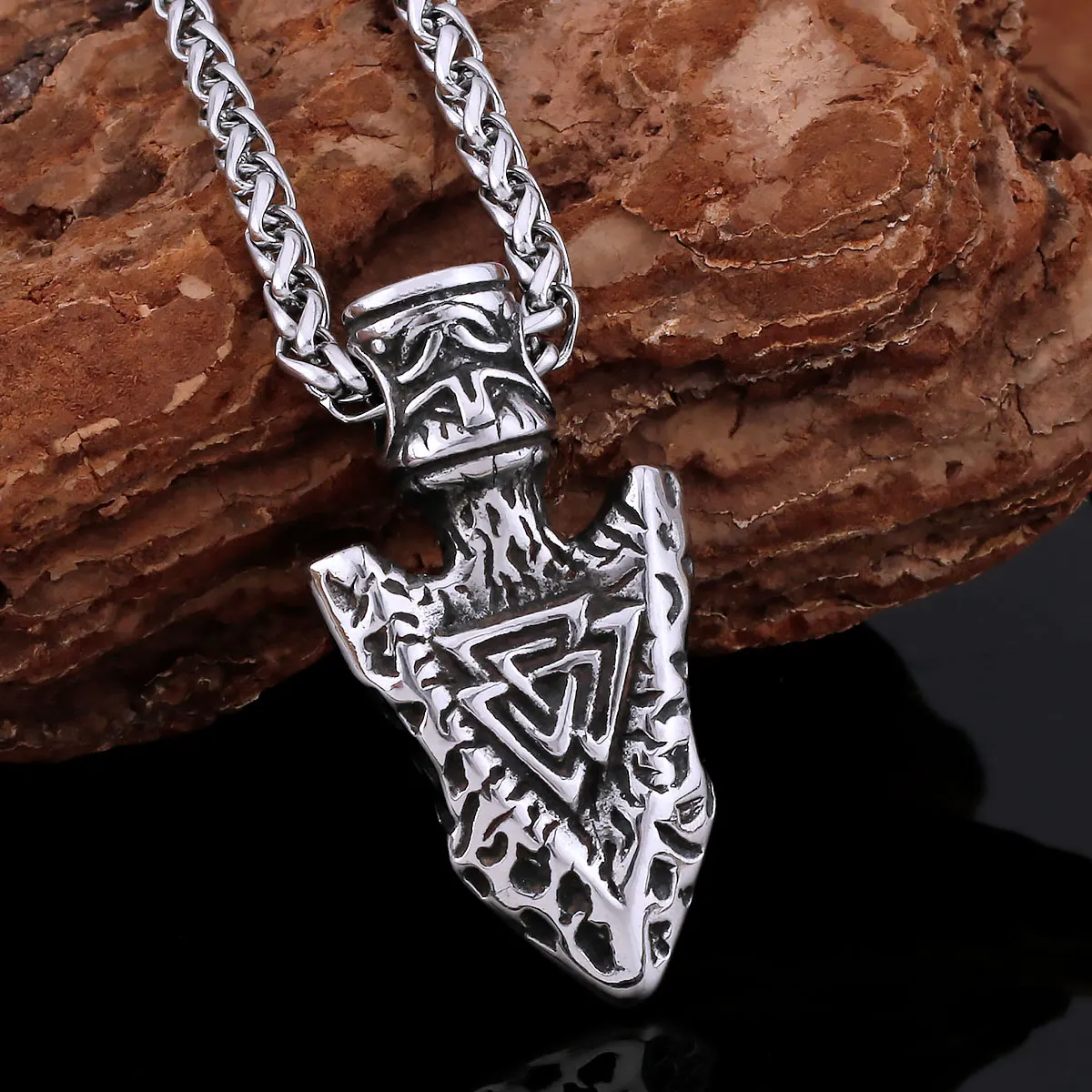 Titanium Stainless Steel Compass Charm Viking Necklace Nordic Men's Scandinavian Amulet Pendant Necklace Teen Jewelry Wholesale
Titanium Stainless Steel Compass Charm Viking Necklace Nordic Men's Scandinavian Amulet Pendant Necklace Teen Jewelry Wholesale
