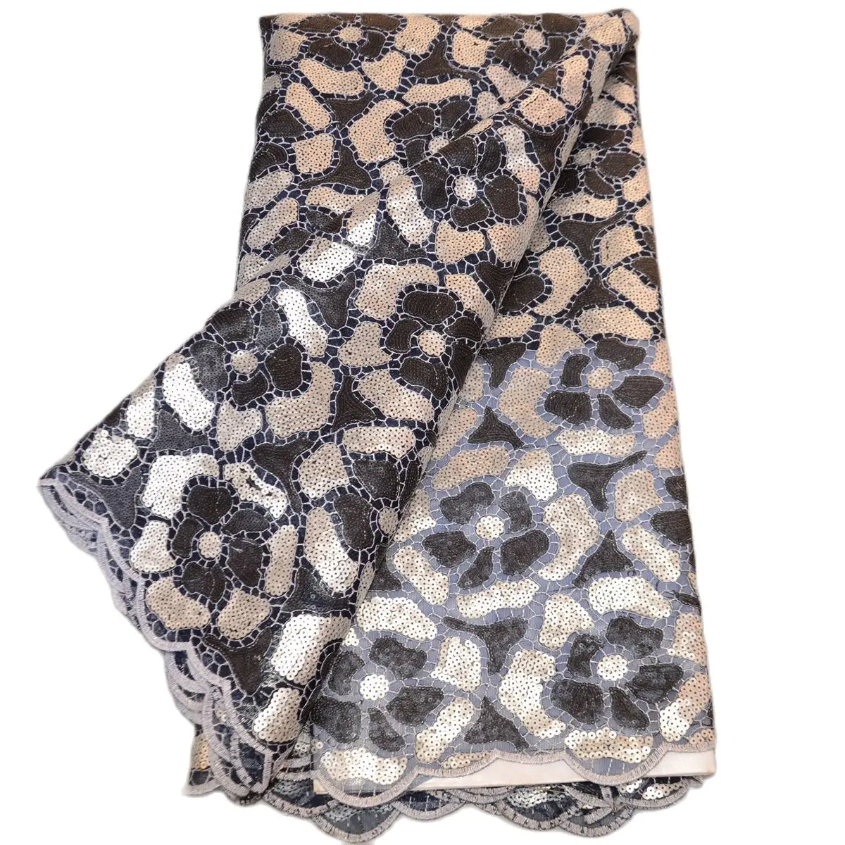 5 yards High quality black African sequins lace fabric for wedding Nigerian occasional sewing wear for Wholesale retail 948193
5 yards High quality black African sequins lace fabric for wedding Nigerian occasional sewing wear for Wholesale retail 948193