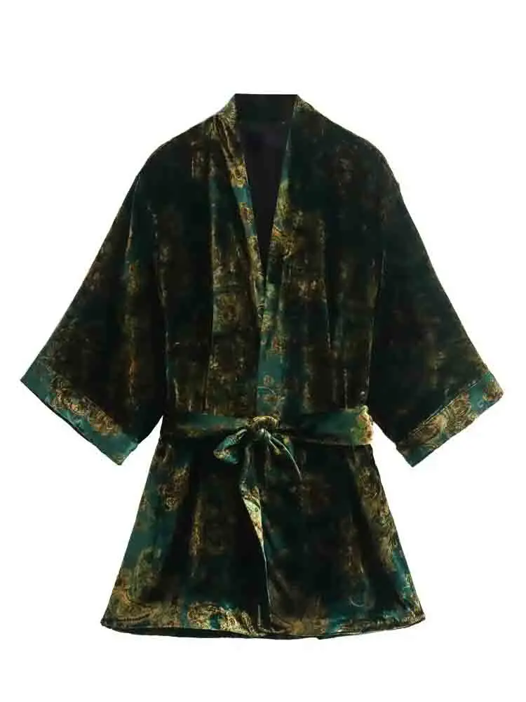 Женские бархатные блузки-кимоно KLKXMYT TRAF, зимнее пальто 2023, повседневные топы с длинным рукавом и поясом, модные теплые кимоно с принтом, руба...
Женские бархатные блузки-кимоно KLKXMYT TRAF, зимнее пальто 2023, повседневные топы с длинным рукавом и поясом, модные теплые кимоно с принтом, руба...