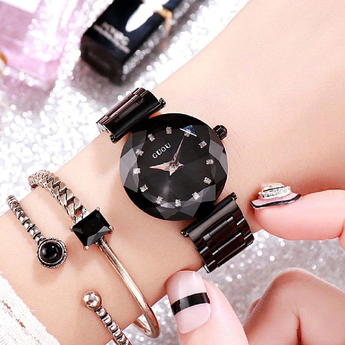 2018 Fashion Reloj Mujer Guou Brand Female Black Steel Strap Quartz Watch Small Size Clock Ladies Girls Women Dress Wrist Watch
2018 Fashion Reloj Mujer Guou Brand Female Black Steel Strap Quartz Watch Small Size Clock Ladies Girls Women Dress Wrist Watch