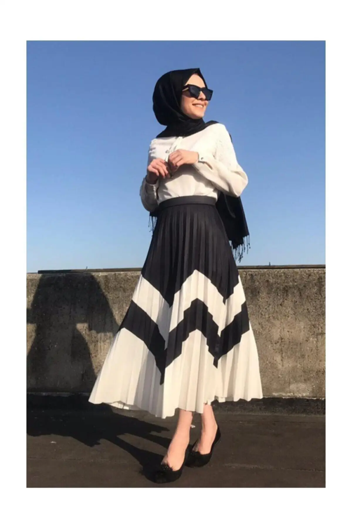 Women's Black White Zigzag Pattern Piliseli Long Skirt Hijab Clothing Long Skirts Bestseller From 2021 To Turkey Robe Abaya
Women's Black White Zigzag Pattern Piliseli Long Skirt Hijab Clothing Long Skirts Bestseller From 2021 To Turkey Robe Abaya