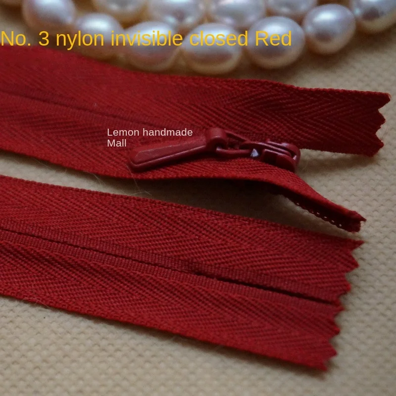 YKK молния 3 # нейлоновая невидимая закрытая молния красные сумки-юбки 20-60 см и другие специальные молнии.
YKK молния 3 # нейлоновая невидимая закрытая молния красные сумки-юбки 20-60 см и другие специальные молнии.