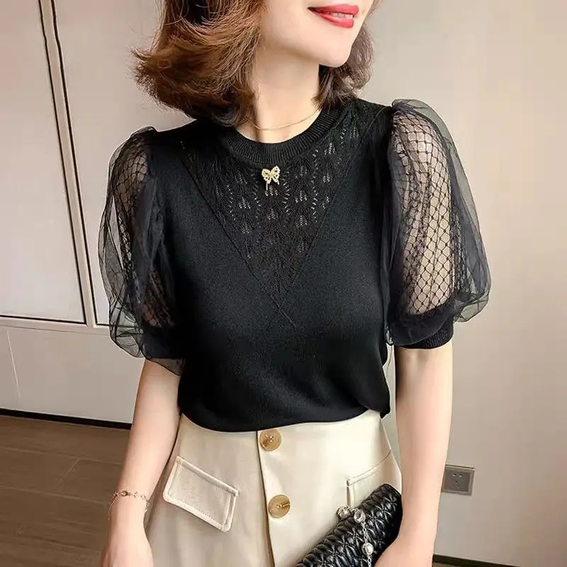Fashion O-Neck Spliced Gauze Hollow Out Puff Sleeve Blouse Women's Clothing 2023 Summer New Casual Pullovers Loose Sweet Shirt 
Fashion O-Neck Spliced Gauze Hollow Out Puff Sleeve Blouse Women's Clothing 2023 Summer New Casual Pullovers Loose Sweet Shirt