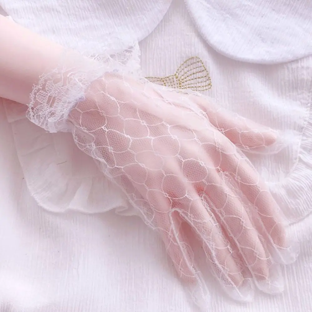 1Pair Women Lace Mesh Gloves Vintage Wedding Bridal Gloves Large Bow Ladys Gown Mittens Evening Prom Decor Driving Mittens
1Pair Women Lace Mesh Gloves Vintage Wedding Bridal Gloves Large Bow Ladys Gown Mittens Evening Prom Decor Driving Mittens