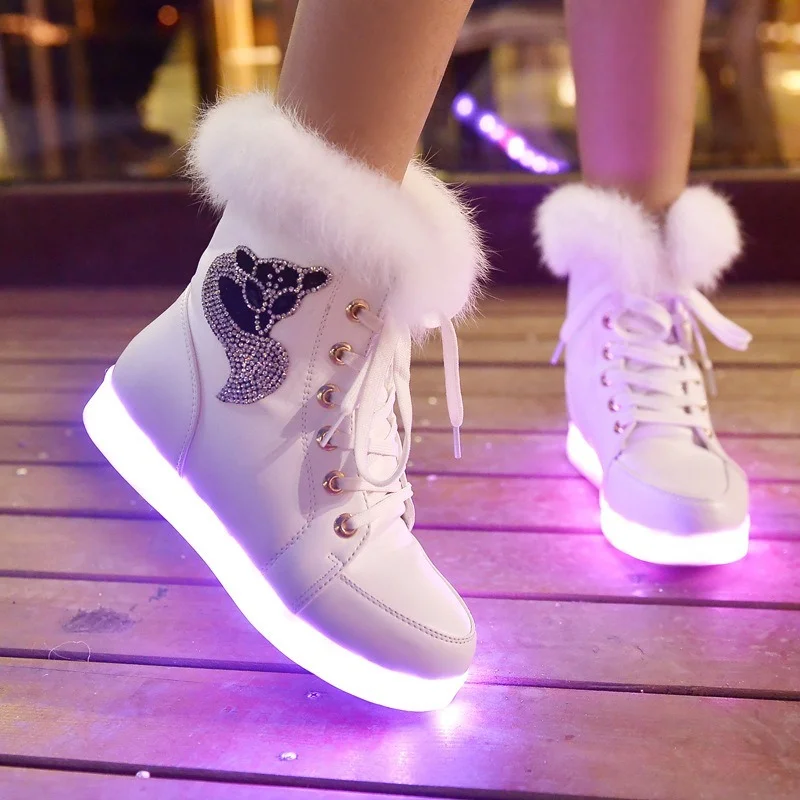 

Fleece Snow Boots Women UBS LED Light Shoes Casual Rabbit Hair Ankle Boots Shoes Winter Boots Warm Ladies Flat Shoes Mujer