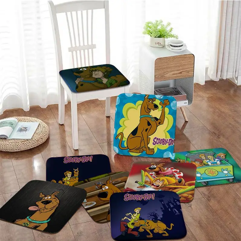 Cartoon S-Scooby-D-Doo Creative Seat Pad Household Cushion Soft Plush Chair Mat Winter Office Bar Sofa Decor Tatami 
Cartoon S-Scooby-D-Doo Creative Seat Pad Household Cushion Soft Plush Chair Mat Winter Office Bar Sofa Decor Tatami