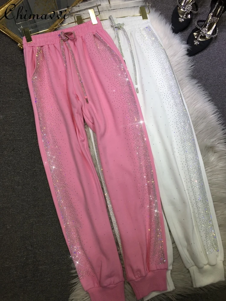 Heavy Hot Drilling Sweatpants Women's Casual Colorful Elastic Waist Oversized Pants 2022 Autumn New Elegant Pink Casual Pants
Heavy Hot Drilling Sweatpants Women's Casual Colorful Elastic Waist Oversized Pants 2022 Autumn New Elegant Pink Casual Pants
