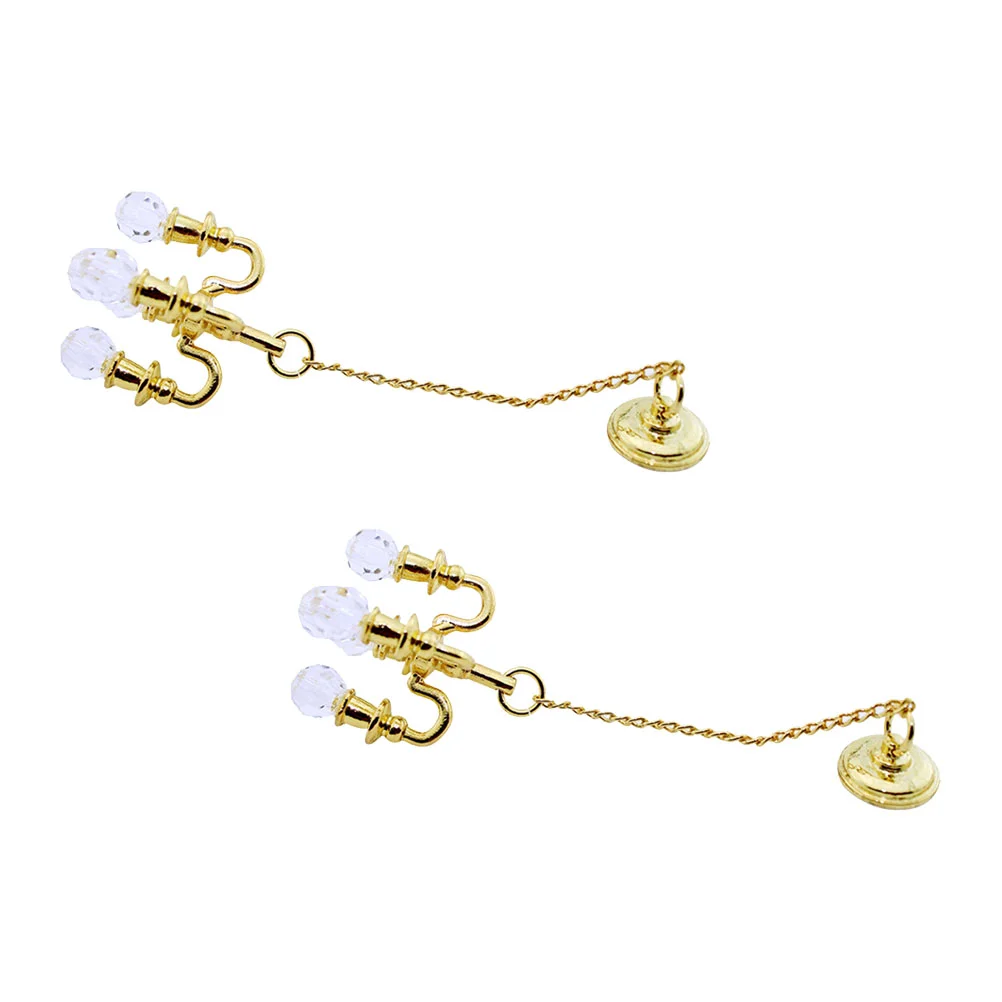 Миниатюрная хрустальная люстра, 2 шт., подвесные аксессуары «сделай сам», игрушечное украшение, сплав, потолок, искусственная подвеска, детские куклы
Миниатюрная хрустальная люстра, 2 шт., подвесные аксессуары «сделай сам», игрушечное украшение, сплав, потолок, искусственная подвеска, детские куклы