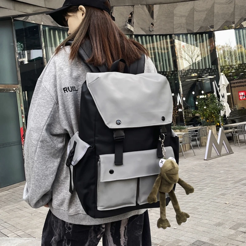High Capacity Men's Backpack for Laptop School Backpacks for Teenagers Travel Bag Fashion Couple Schoolbags with Frog Pendant
High Capacity Men's Backpack for Laptop School Backpacks for Teenagers Travel Bag Fashion Couple Schoolbags with Frog Pendant