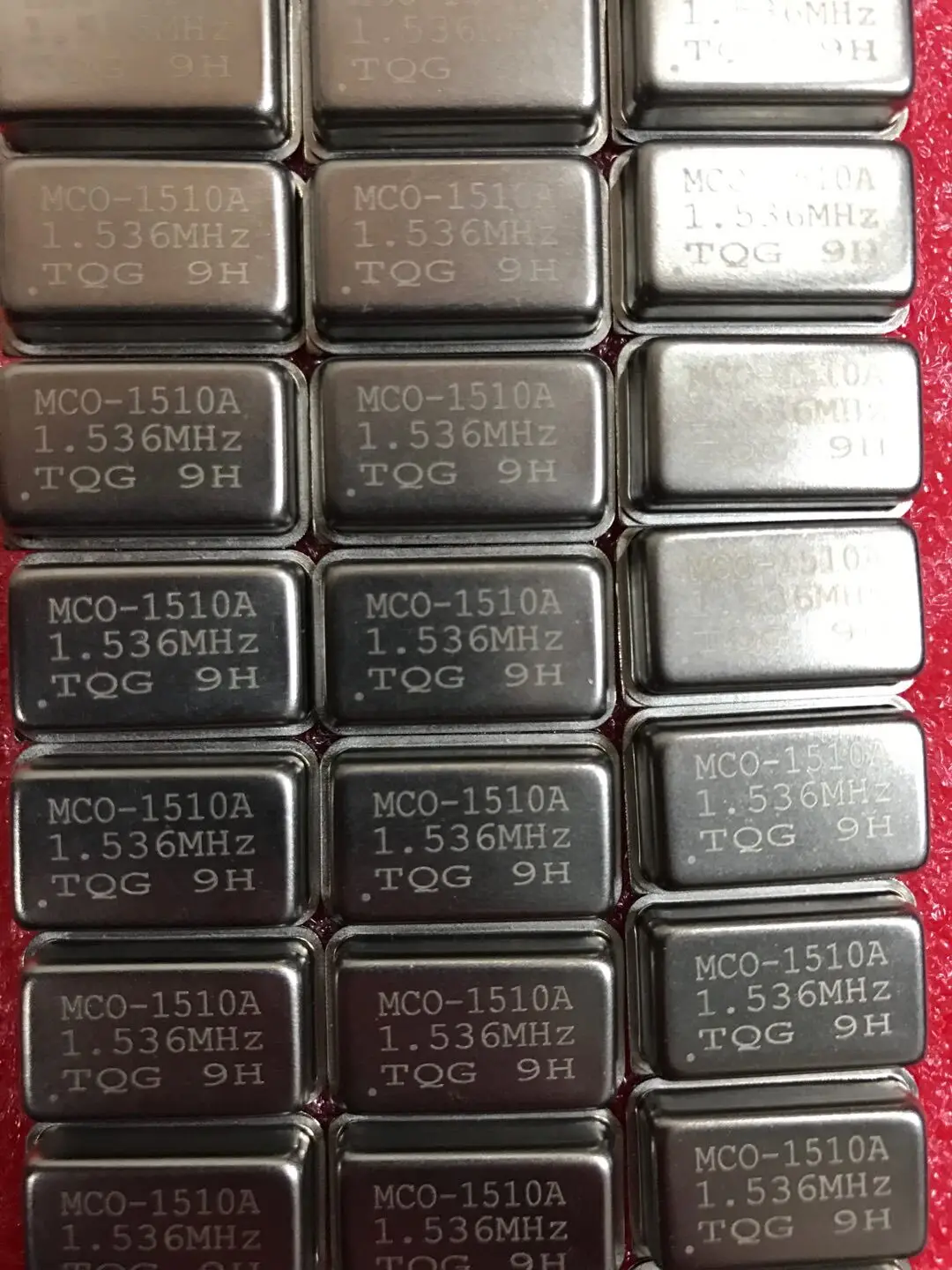 10 шт./прямоугольный полноразмерный 1,536 м Встроенный активный кристалл 1,536 МГц 4-контактный ОСС-генератор 4P
10 шт./прямоугольный полноразмерный 1,536 м Встроенный активный кристалл 1,536 МГц 4-контактный ОСС-генератор 4P