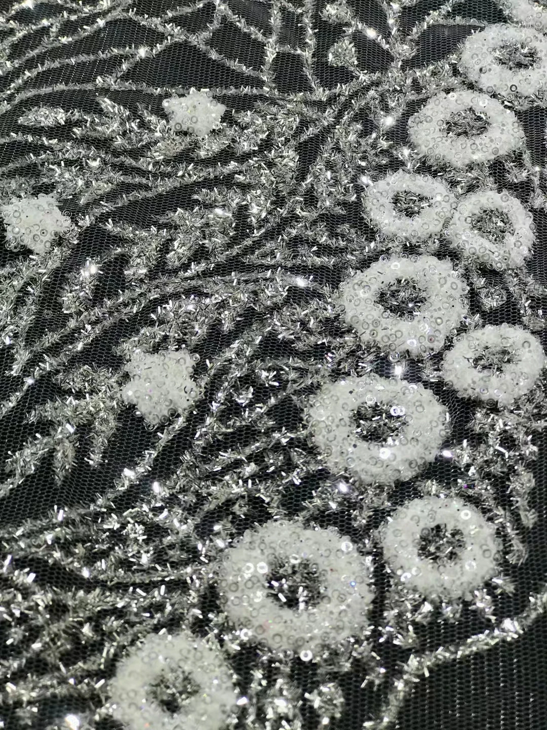 AL7813 Newest Africa Lace Fabric Good Quality Beauti Fashion Design Glue Glitter Party wedding Dress
AL7813 Newest Africa Lace Fabric Good Quality Beauti Fashion Design Glue Glitter Party wedding Dress