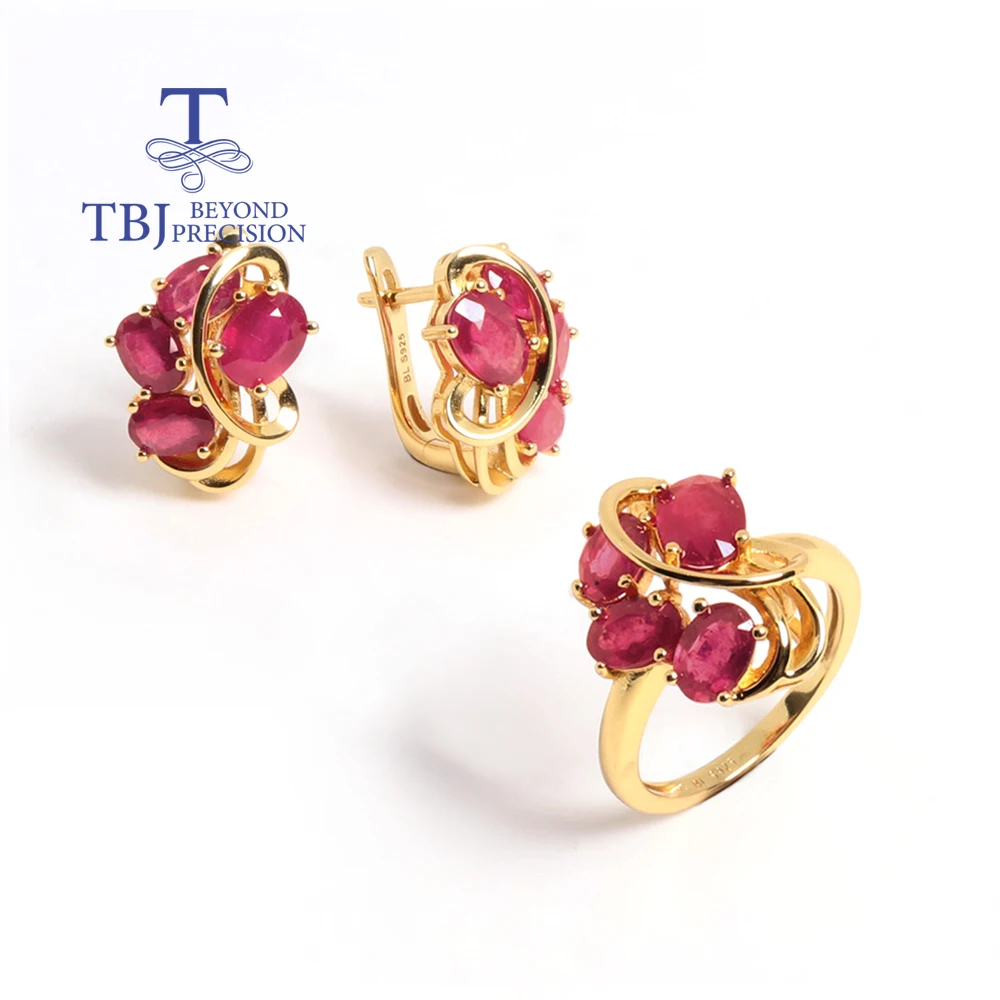 Серьги-кольца из серебра 925 пробы с рубином BL-SET00367
Серьги-кольца из серебра 925 пробы с рубином BL-SET00367