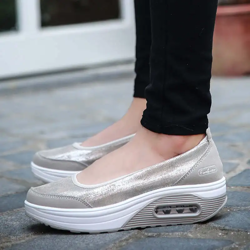 Sport Sneakers Woman Street Black Running Shoes Swimming Sports Shoes Low-Top Woman Sneakers With Platform Boty Damske Tennis
Sport Sneakers Woman Street Black Running Shoes Swimming Sports Shoes Low-Top Woman Sneakers With Platform Boty Damske Tennis