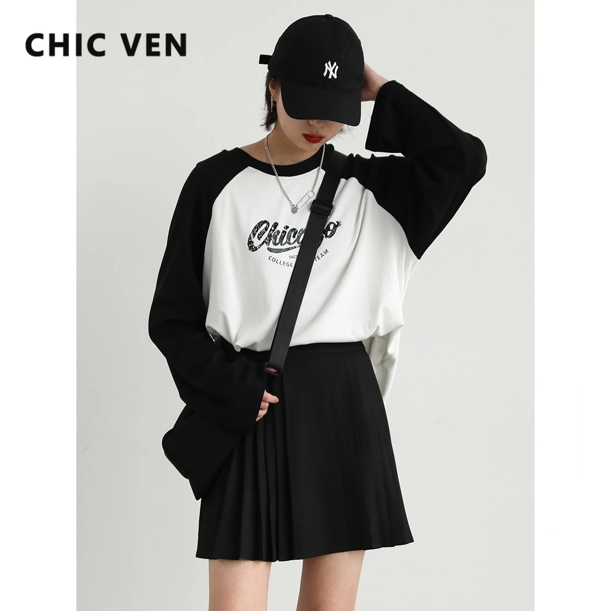 CHIC VEN Women's Tees Vertical Casual T-Shirts Color Block Letter Printed T-shirt Long Sleeve Women Tops Lady 2020 Spring Autumn
CHIC VEN Women's Tees Vertical Casual T-Shirts Color Block Letter Printed T-shirt Long Sleeve Women Tops Lady 2020 Spring Autumn