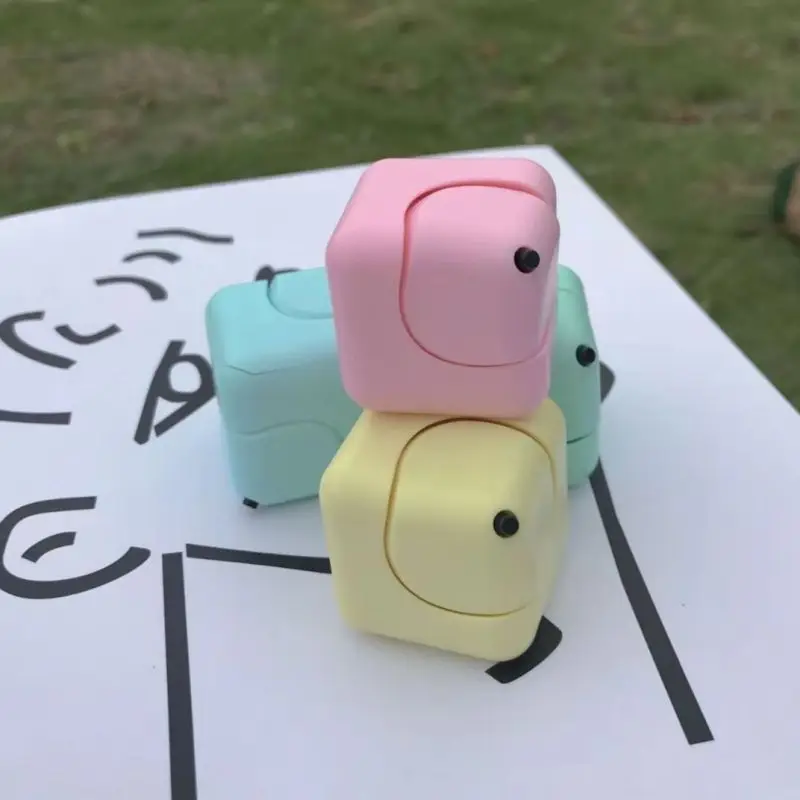 Creative Decompression Fingertip Spinning Magic Cube Fingertip Decompression Artifact small Square Fun Gift stress reliever toys
Creative Decompression Fingertip Spinning Magic Cube Fingertip Decompression Artifact small Square Fun Gift stress reliever toys