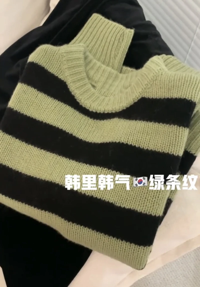 Early Autumn Women's Long Sleeve Sweater Stripe Knit Pullover Shoulder Gold Button New 2022 Women's Jumper Top Free Delivery
Early Autumn Women's Long Sleeve Sweater Stripe Knit Pullover Shoulder Gold Button New 2022 Women's Jumper Top Free Delivery