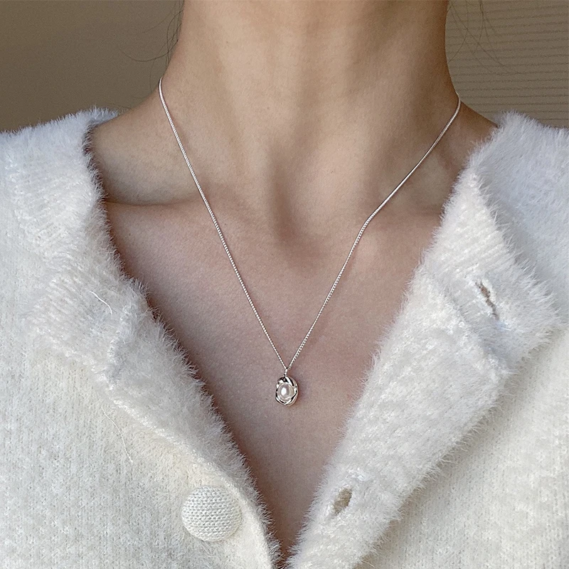 2022 New Design Sense Peanut Pearl Necklace Broken Shell Bean Children Summer Japanese And Korean Simple Clavicle Chain Jewelry 
2022 New Design Sense Peanut Pearl Necklace Broken Shell Bean Children Summer Japanese And Korean Simple Clavicle Chain Jewelry