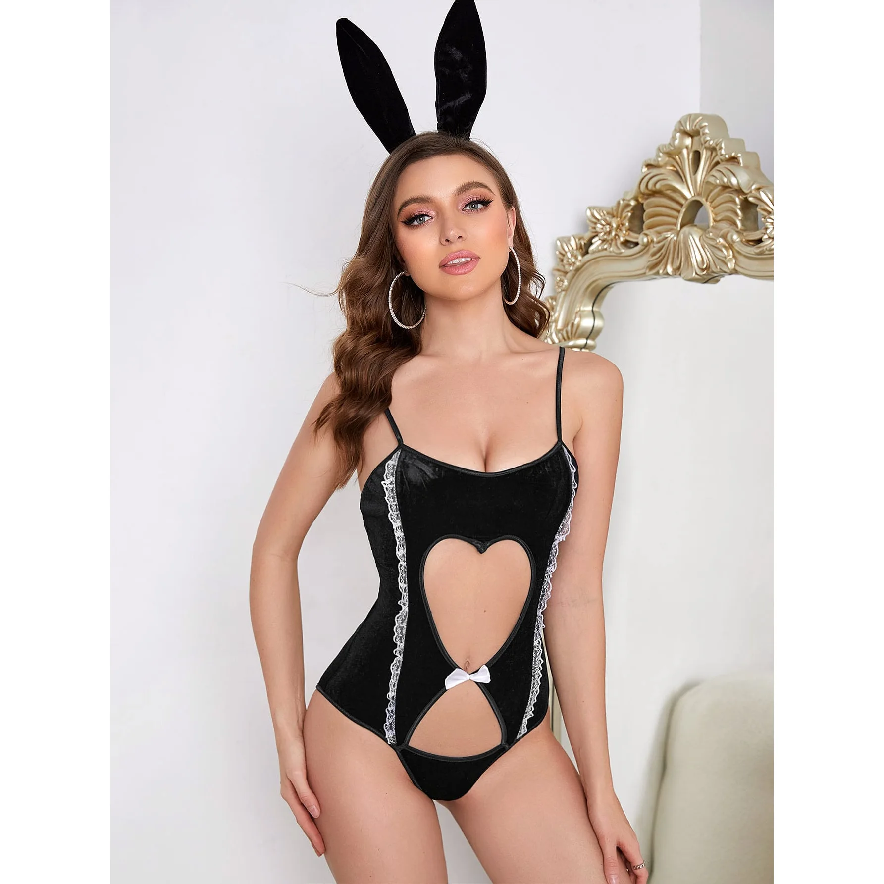 S-L Sexy Bunny Costume Cosplay Sexy Uniform One-Piece Bunny Bodysuit Heart Cutout Hollow Design Sling Erotic Lingerie
S-L Sexy Bunny Costume Cosplay Sexy Uniform One-Piece Bunny Bodysuit Heart Cutout Hollow Design Sling Erotic Lingerie