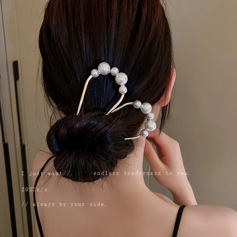 French Vintage Pearl Hairpin With U-shaped Fashion Hairpin At The Back Of The Head, Design Sense, Personalized Hair Accessories
French Vintage Pearl Hairpin With U-shaped Fashion Hairpin At The Back Of The Head, Design Sense, Personalized Hair Accessories