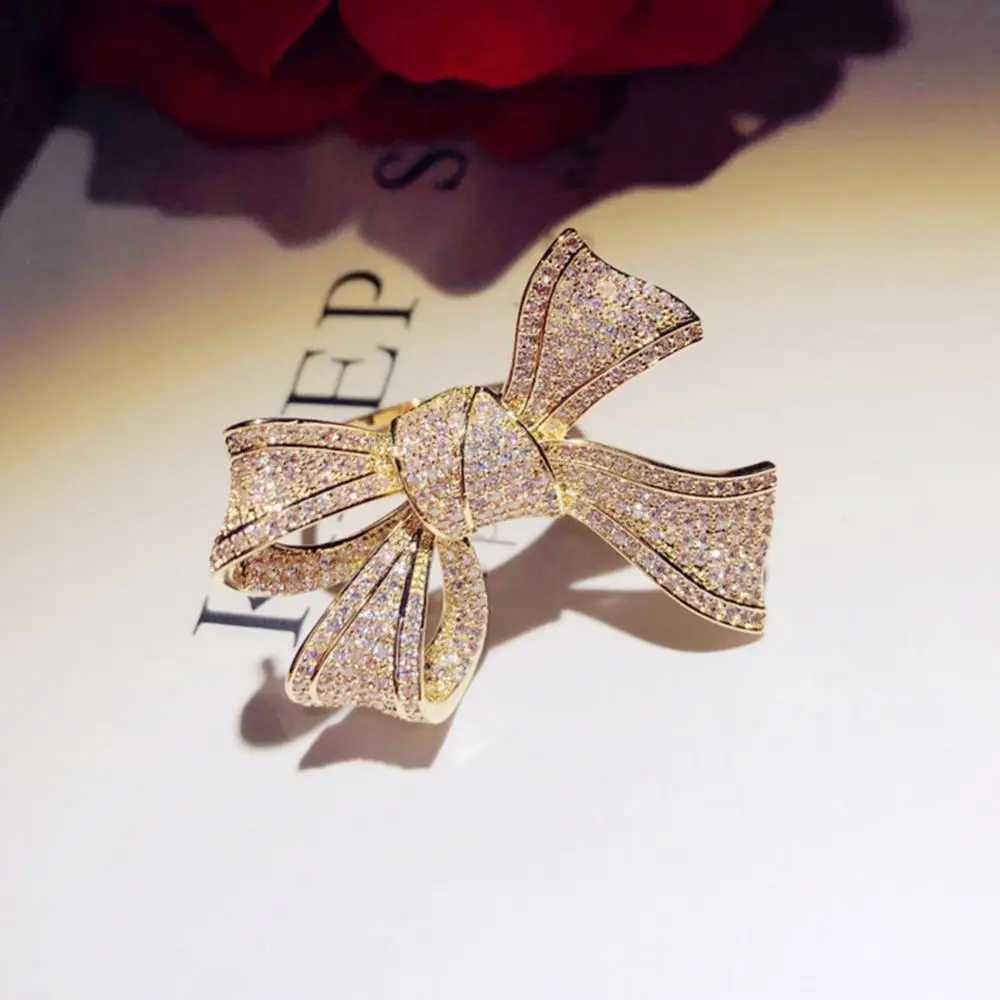 Women Ring Gift Jewelry Fashion Cubic Zirconia Inlaid Bow Finger Wedding Party Gift
Women Ring Gift Jewelry Fashion Cubic Zirconia Inlaid Bow Finger Wedding Party Gift