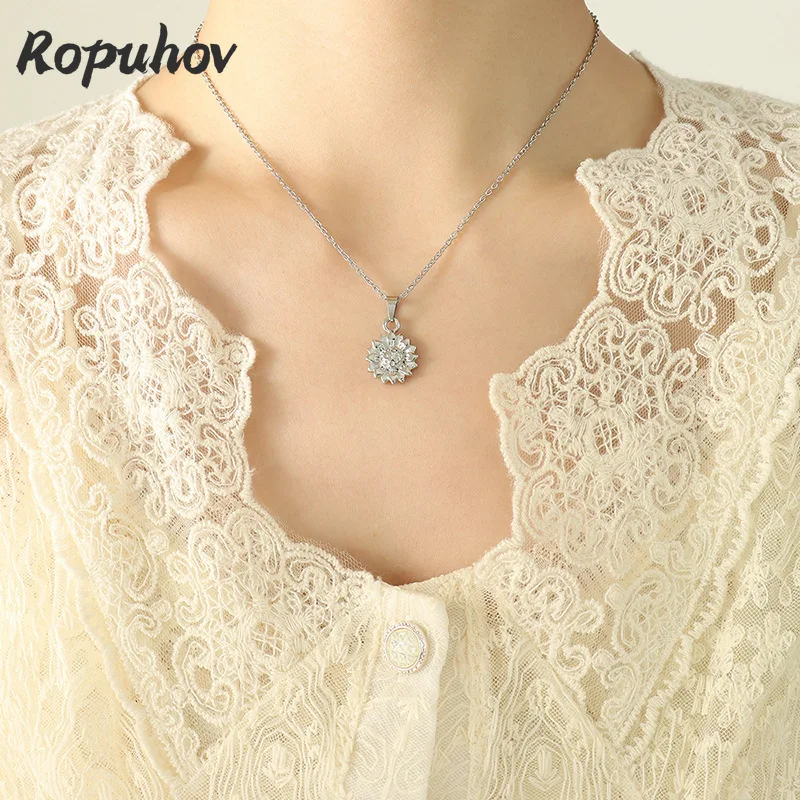 Ropuhov Woman New New Flower Sunflower Pendant Small Fresh Titanium Steel Style Jewelry Raw Girlfriends Gift Chain
Ropuhov Woman New New Flower Sunflower Pendant Small Fresh Titanium Steel Style Jewelry Raw Girlfriends Gift Chain