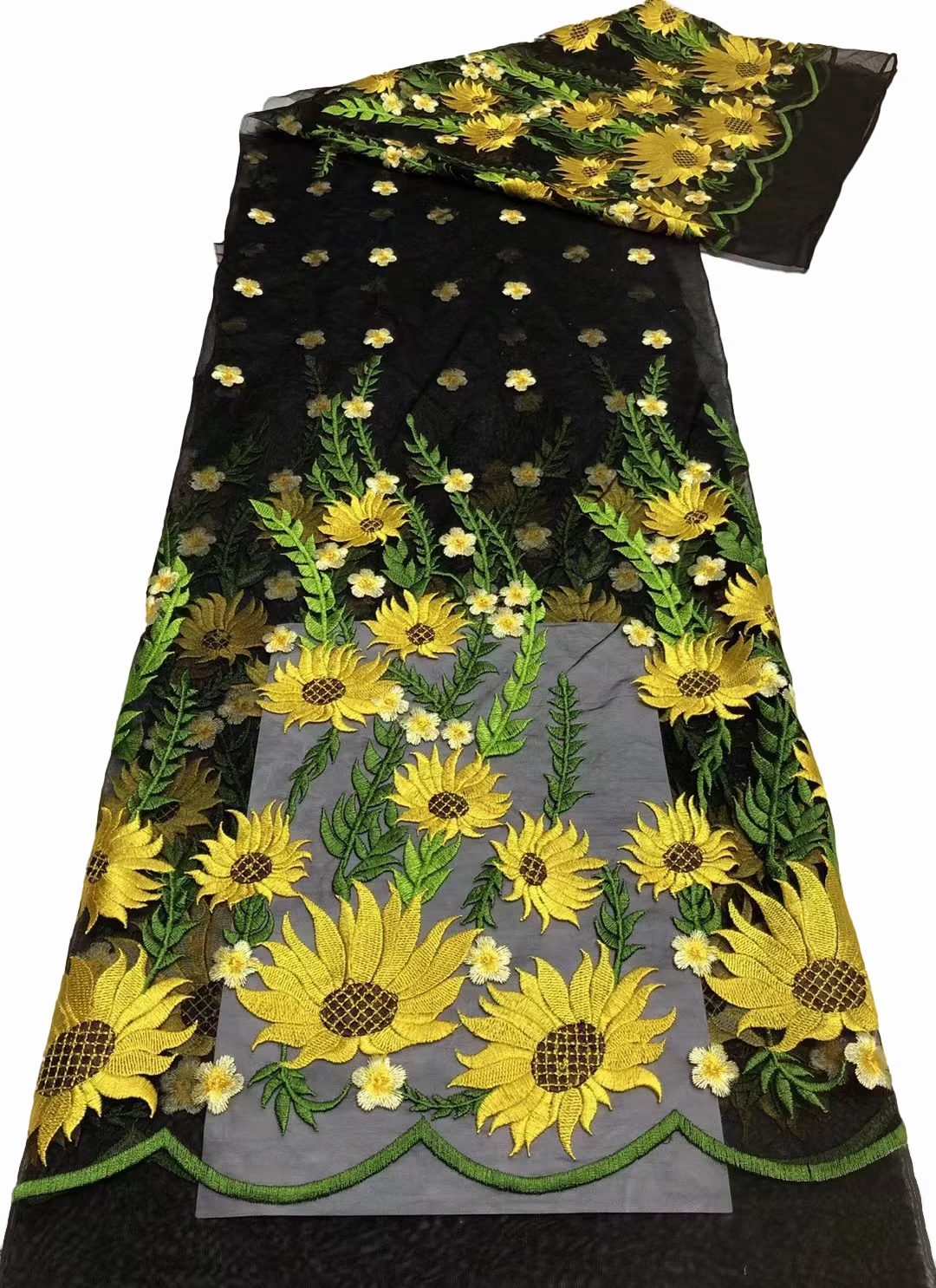 

New sunflower three-dimensional embroidery tulle lace fabric, elegant high-quality cheongsam luxury dress fabric 5 yards