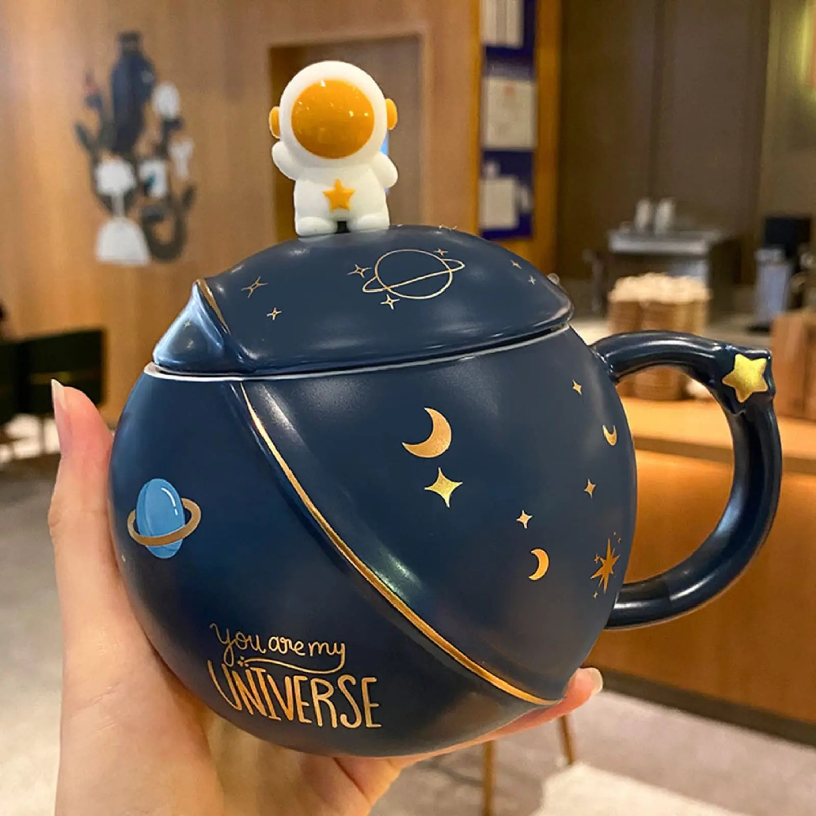 Cute Astronaut Mugs with Lid Novelty Kawaii Ceramic Coffee Mug Morning Mushroom Milk Tea Ball Cup Navy Blue 450ml/15oz Gift Box
Cute Astronaut Mugs with Lid Novelty Kawaii Ceramic Coffee Mug Morning Mushroom Milk Tea Ball Cup Navy Blue 450ml/15oz Gift Box