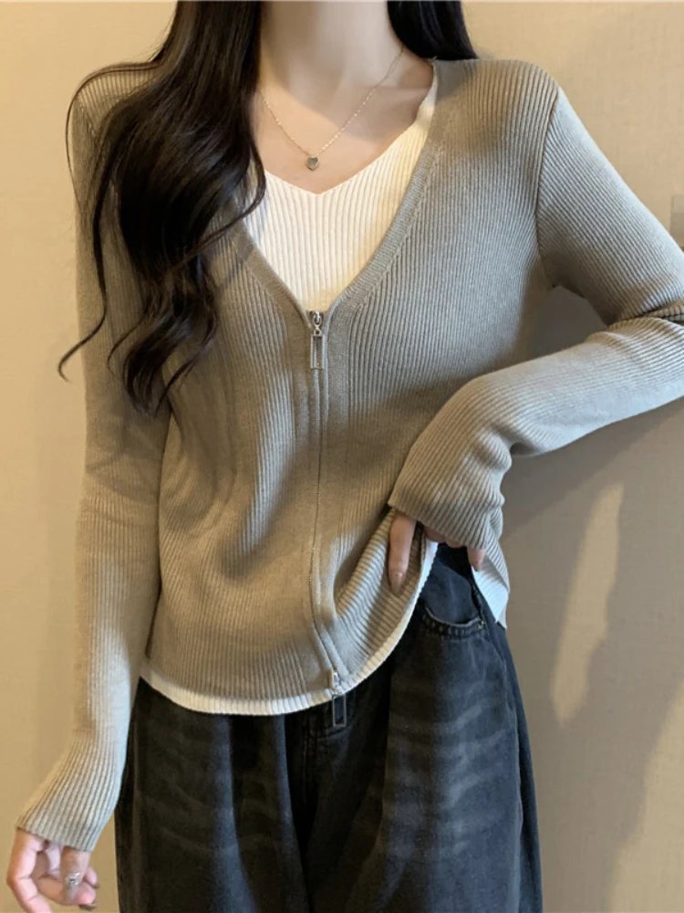 Knitted Cardigan Fake Two Piece Sweaters Spring Autumn New Jumpers Women's Clothing Long Sleeved Tops Bottom Shirt Pullovers
Knitted Cardigan Fake Two Piece Sweaters Spring Autumn New Jumpers Women's Clothing Long Sleeved Tops Bottom Shirt Pullovers