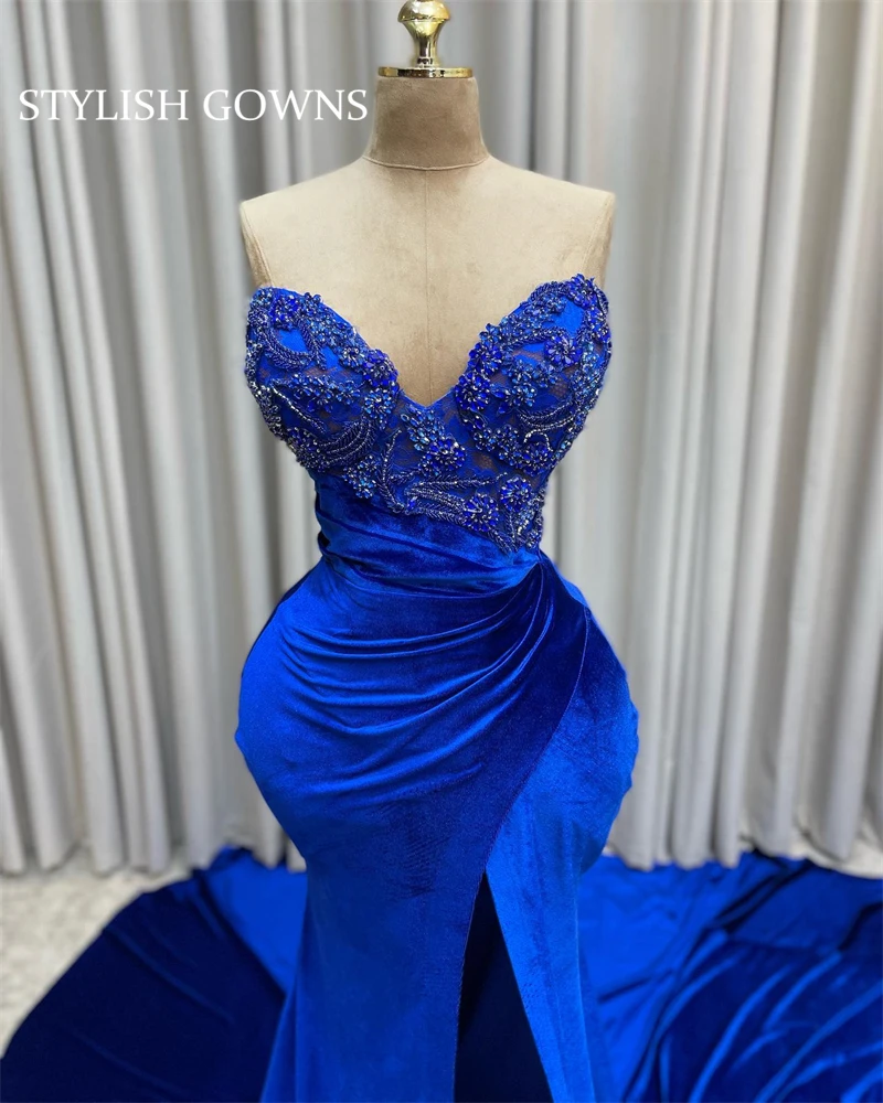 Royal Blue Velvet Sweetheart Evening Gown 2023 For Black Girls Beaded Crystal Birthday Party Dress High Slit Long Prom Dresses
Royal Blue Velvet Sweetheart Evening Gown 2023 For Black Girls Beaded Crystal Birthday Party Dress High Slit Long Prom Dresses