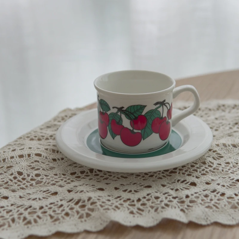 Floral Korea Cup Ceramics Creativity Art Personality Coffee Cup Saucer Set Vintage Funny Tazas De Ceramica Coffeeware
Floral Korea Cup Ceramics Creativity Art Personality Coffee Cup Saucer Set Vintage Funny Tazas De Ceramica Coffeeware