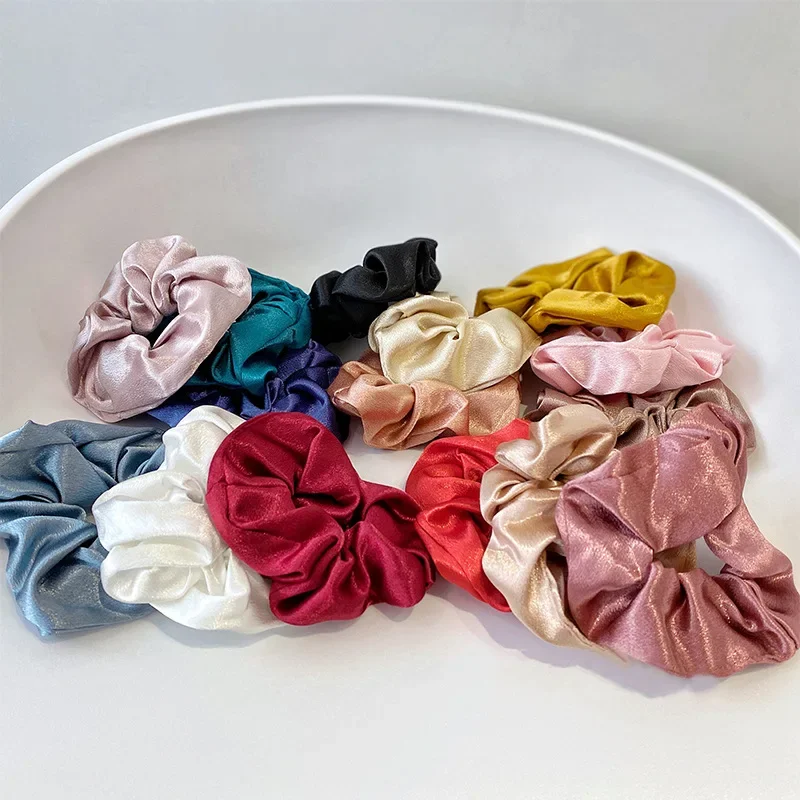 20 Color Simple Crystal Satin Silk Colonic Scrunchie Solid Color Colonic Scrunchie Hair Accessories for Girls Elastic Hair Bands
20 Color Simple Crystal Satin Silk Colonic Scrunchie Solid Color Colonic Scrunchie Hair Accessories for Girls Elastic Hair Bands