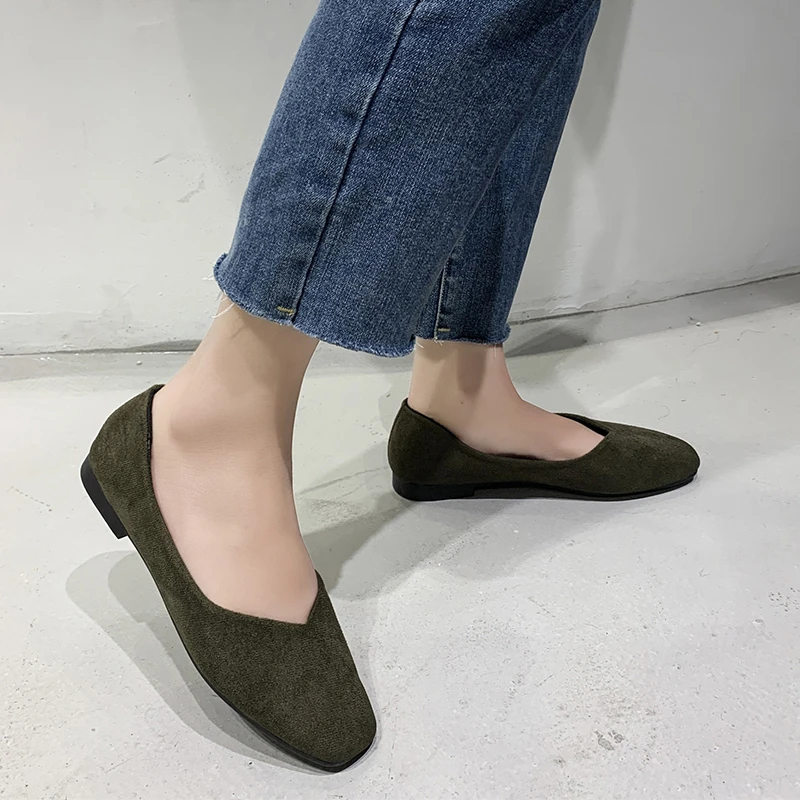 Туфли-лодочки женские на низком каблуке, однотонные, без застежки, Повседневная элегантная офисная обувь, лоферы
Туфли-лодочки женские на низком каблуке, однотонные, без застежки, Повседневная элегантная офисная обувь, лоферы