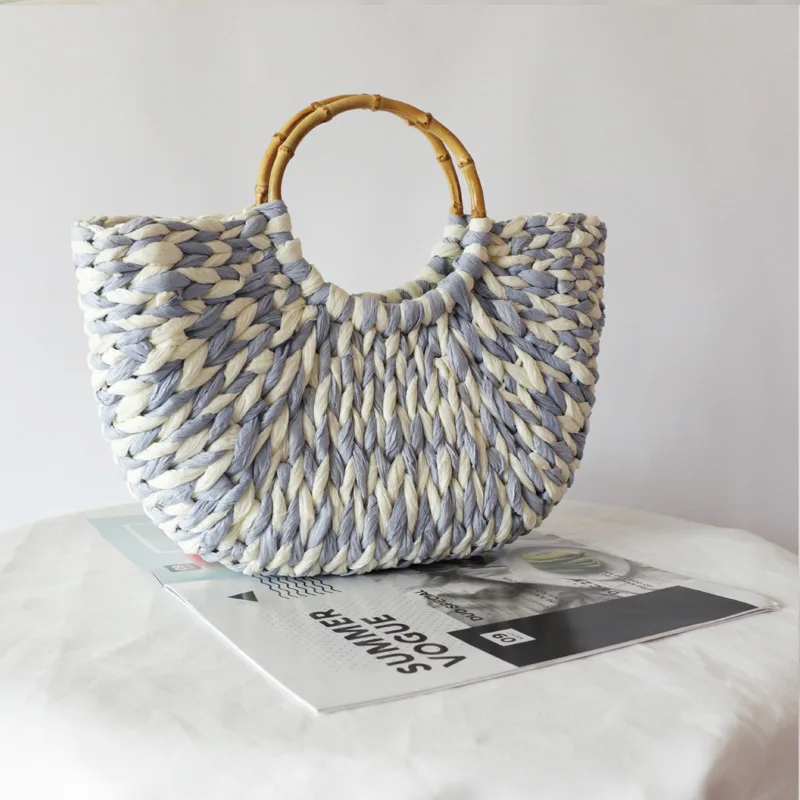 2022 Summer Bamboo Handle Female Blue Stitching Straw Woven Bag for Women Designer Round Bucket Dumpling Beach Handbag Trend
2022 Summer Bamboo Handle Female Blue Stitching Straw Woven Bag for Women Designer Round Bucket Dumpling Beach Handbag Trend