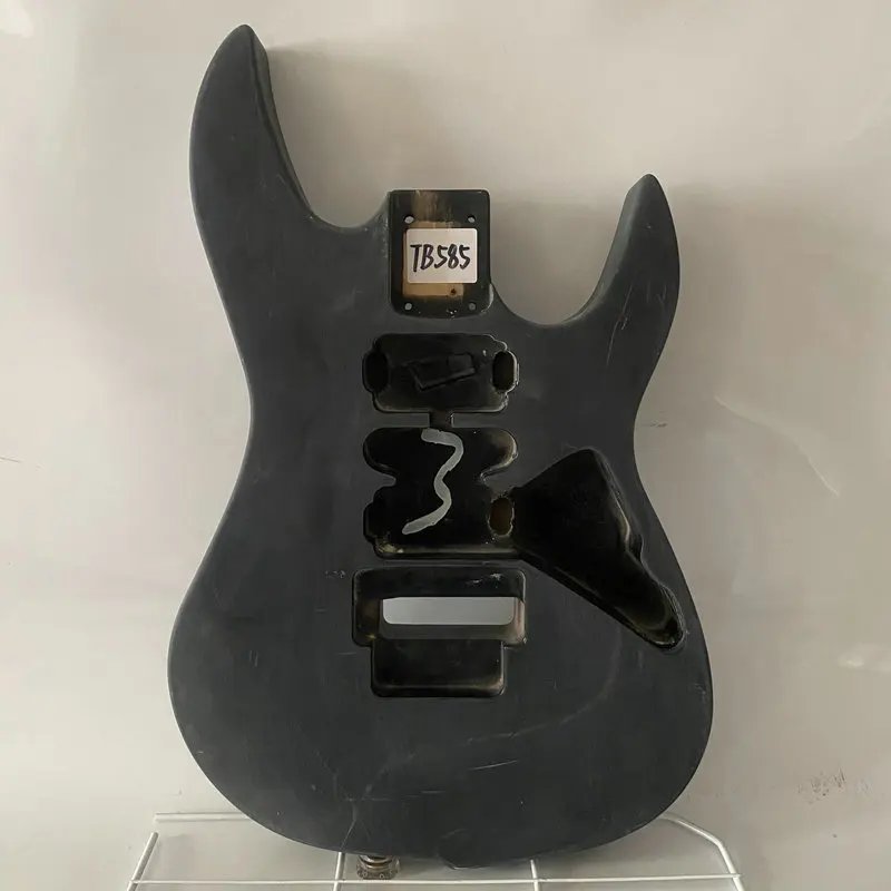 TB585 Electric Guitar Body Black Solid Basswood Floyd Rose Model Brand Items Stock Special Sales DIY Replacement Use
TB585 Electric Guitar Body Black Solid Basswood Floyd Rose Model Brand Items Stock Special Sales DIY Replacement Use