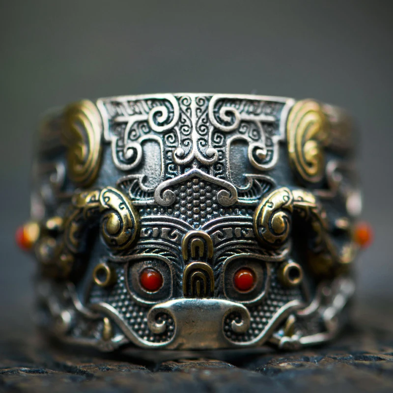 Original design Handmade Ring Silver Holy Beast Gluttonous Texture Men's Women's Rings Fashion Personality Domineering Jewelry
Original design Handmade Ring Silver Holy Beast Gluttonous Texture Men's Women's Rings Fashion Personality Domineering Jewelry