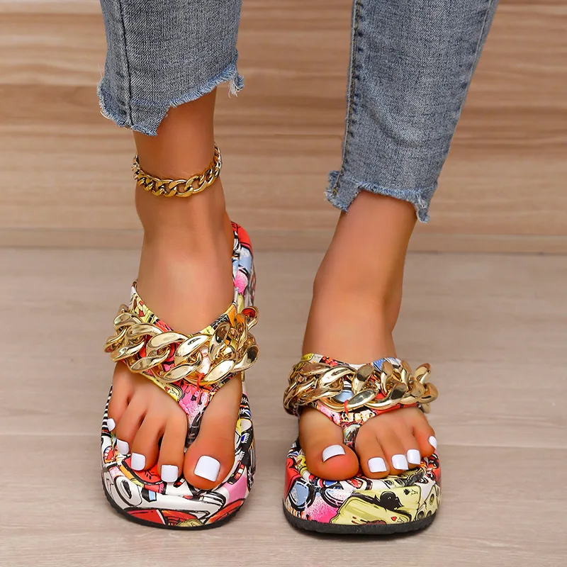 Women's Slippers Summer PU Leather Flat with Chain Flip-flops Plus Size Beach Flatform Shoes
Women's Slippers Summer PU Leather Flat with Chain Flip-flops Plus Size Beach Flatform Shoes