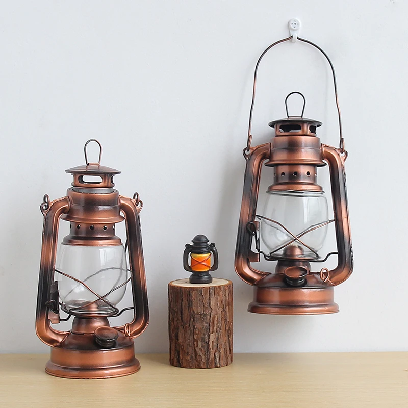 Retro Vintage Bronze Iron Sheet Kerosene Lamp Barn Lantern Decoration Restaurant Bar Creative Home Decoration Cabinet Decor
Retro Vintage Bronze Iron Sheet Kerosene Lamp Barn Lantern Decoration Restaurant Bar Creative Home Decoration Cabinet Decor
