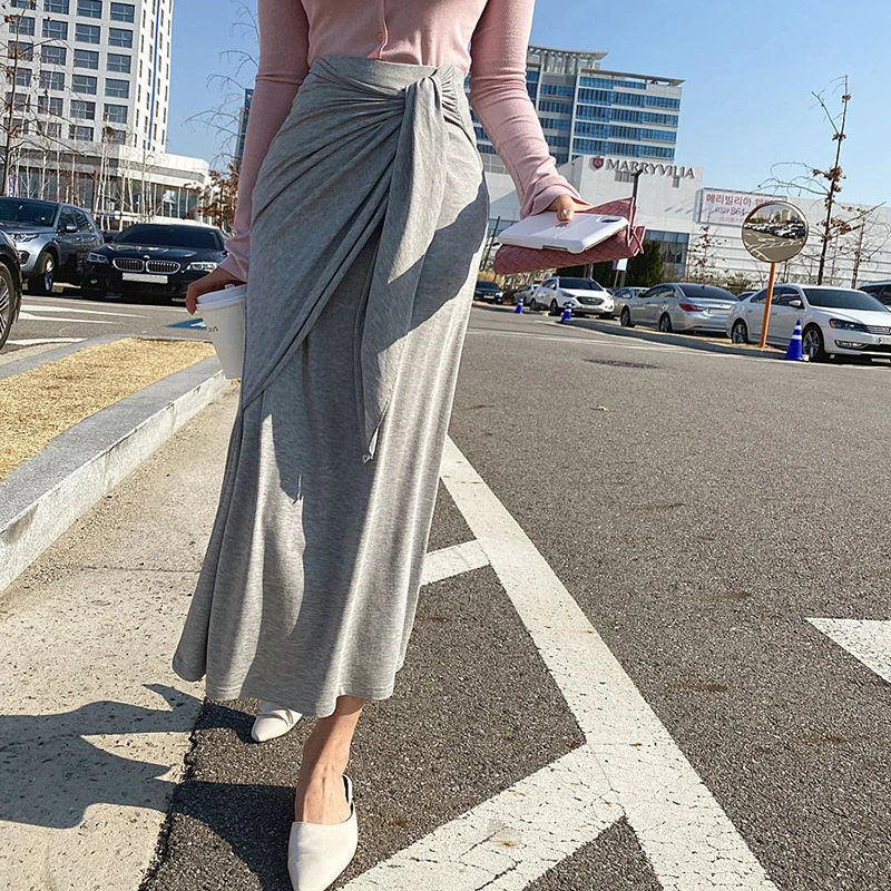 Women High Waist Korean Casual Modal Sexy Solid Pencil Skirts Summer Midi Long Female Knitted Bodycon Skirt Elegant Office Wear
Women High Waist Korean Casual Modal Sexy Solid Pencil Skirts Summer Midi Long Female Knitted Bodycon Skirt Elegant Office Wear