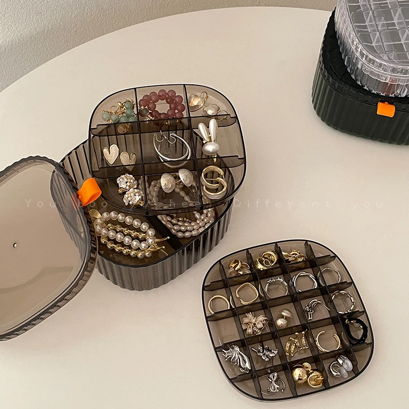 Amber transparent oxidation resistant jewelry storage box Necklace earrings Ring dustproof box High end jewelry jewelry box
Amber transparent oxidation resistant jewelry storage box Necklace earrings Ring dustproof box High end jewelry jewelry box