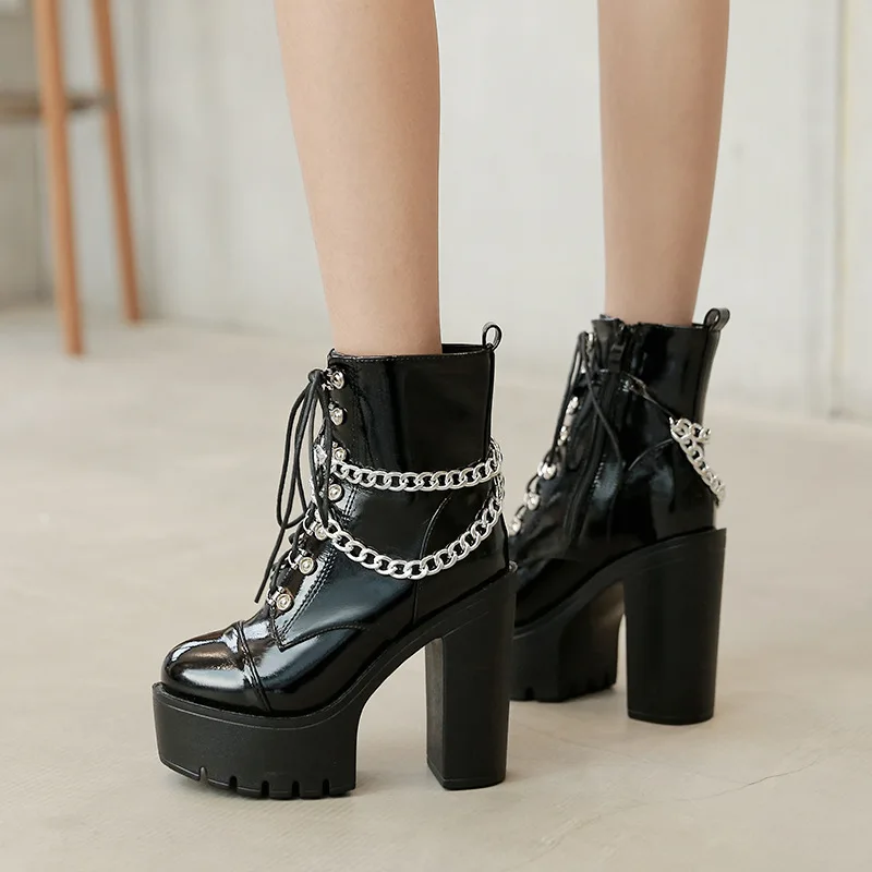 Women's shoes high heel women's shoes side zipper 2022 thick heel platform fleece chain women's winter short boots 
Women's shoes high heel women's shoes side zipper 2022 thick heel platform fleece chain women's winter short boots