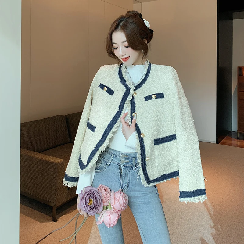 Women Single-breasted Vintage Tweed Woolen Jacket Coat Tassel Short Jackets Outerwear High Quality Spring Autumn Coat
Women Single-breasted Vintage Tweed Woolen Jacket Coat Tassel Short Jackets Outerwear High Quality Spring Autumn Coat