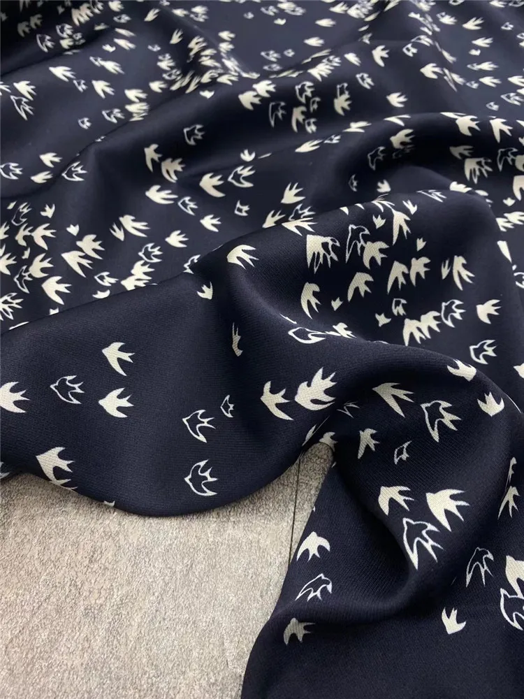 Stretch Twill Mulberry Silk Fabric Swallow Digital Printing High-end Shirt Dress Fabrics Sewing Material by the Yard
Stretch Twill Mulberry Silk Fabric Swallow Digital Printing High-end Shirt Dress Fabrics Sewing Material by the Yard