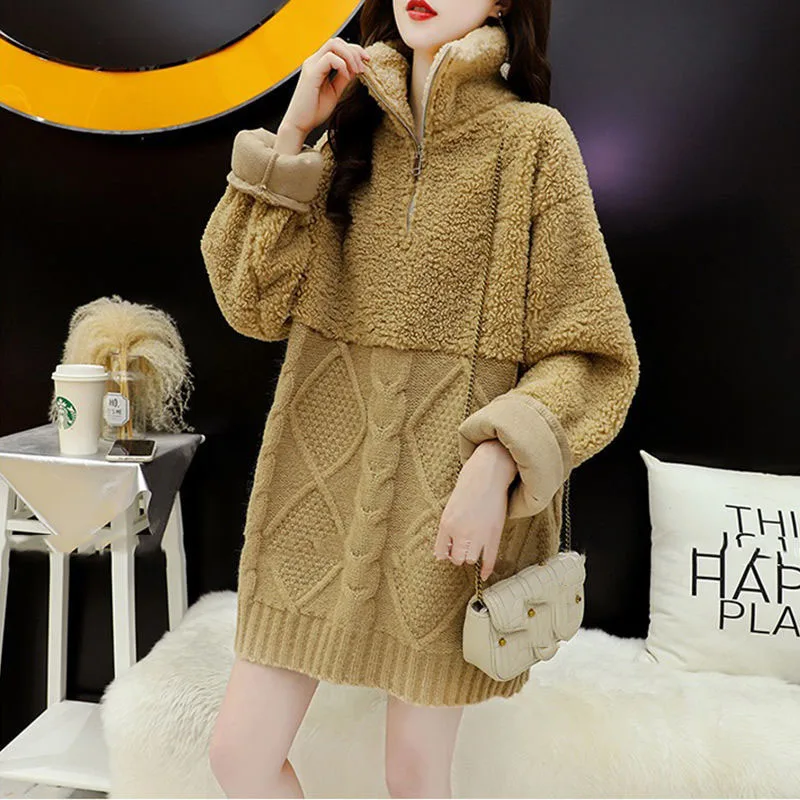2022 New Autumn Winter Imitation lambswool Splicing Sweater Women's Jacket Long Sleeves Loose knitted Sweater Coat Female Tops
2022 New Autumn Winter Imitation lambswool Splicing Sweater Women's Jacket Long Sleeves Loose knitted Sweater Coat Female Tops