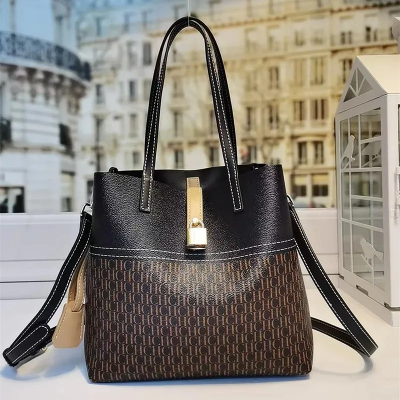 Tote Bags for Women 2022 New Fashion Genuine Leather Bucket Ladies Shoulder Diagonal Portable CHCH HCHC Bag Designer Handbags Gg
Tote Bags for Women 2022 New Fashion Genuine Leather Bucket Ladies Shoulder Diagonal Portable CHCH HCHC Bag Designer Handbags Gg