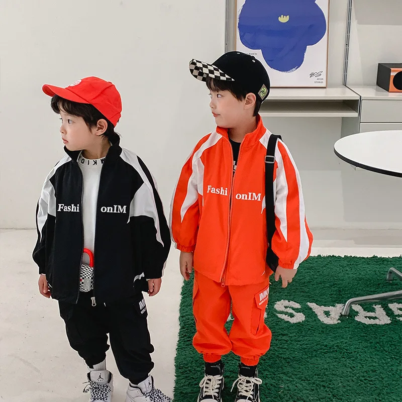 Children's clothing boy sports suit 2022 new spring jacket top pants two-piece set
Children's clothing boy sports suit 2022 new spring jacket top pants two-piece set