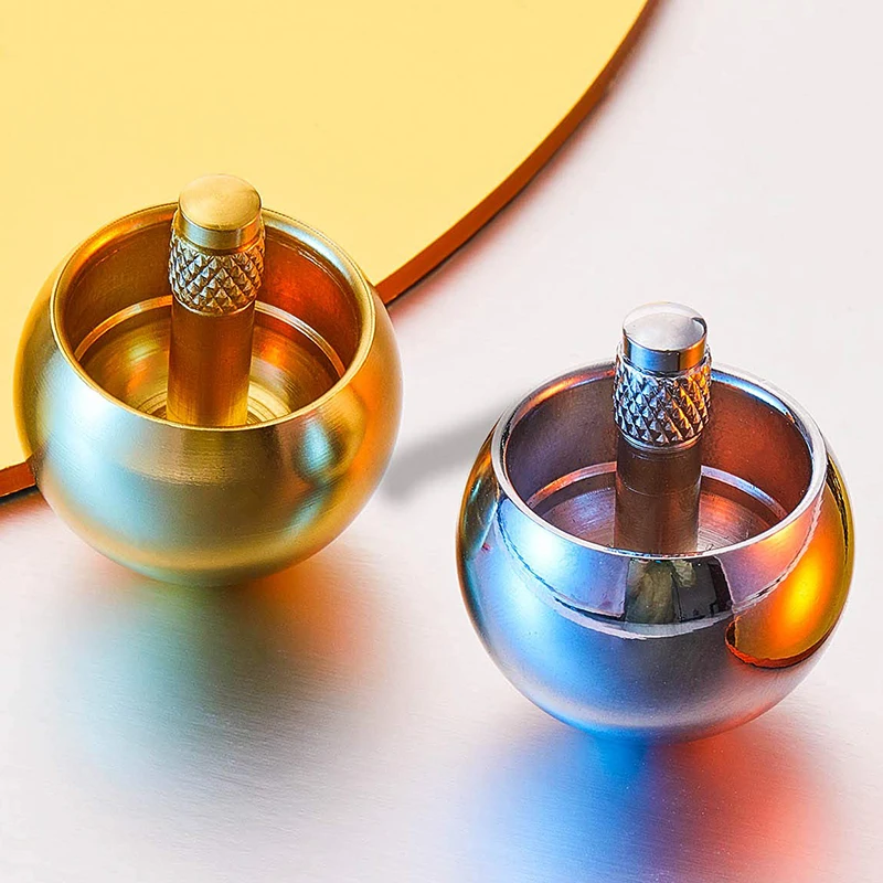 Desktop EDC advanced metal fingertip gyro children's anti-gravity creative adult decompression toy decompression artifact
Desktop EDC advanced metal fingertip gyro children's anti-gravity creative adult decompression toy decompression artifact