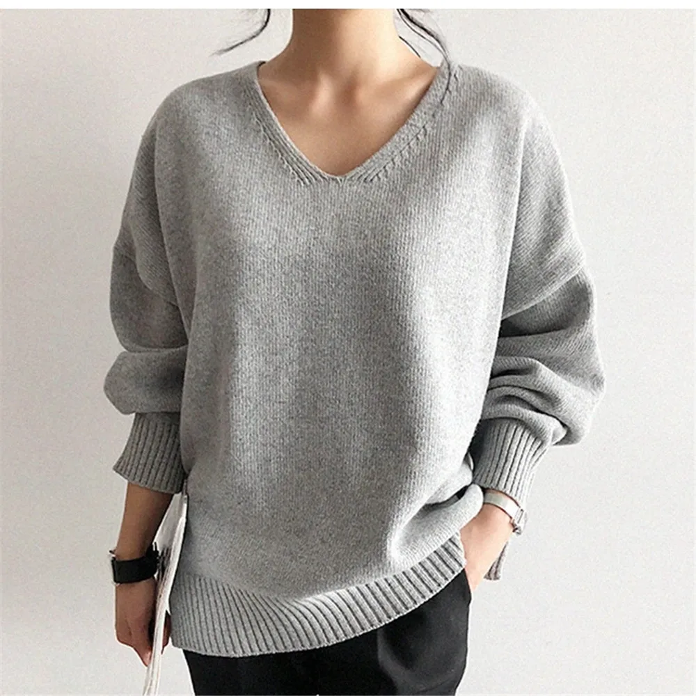 Women's Sweater Solid V-neck Pullover Casual Long-sleeved Sweater Ladies New Loose Bottoming Knitted Wear For Students Autumn
Women's Sweater Solid V-neck Pullover Casual Long-sleeved Sweater Ladies New Loose Bottoming Knitted Wear For Students Autumn