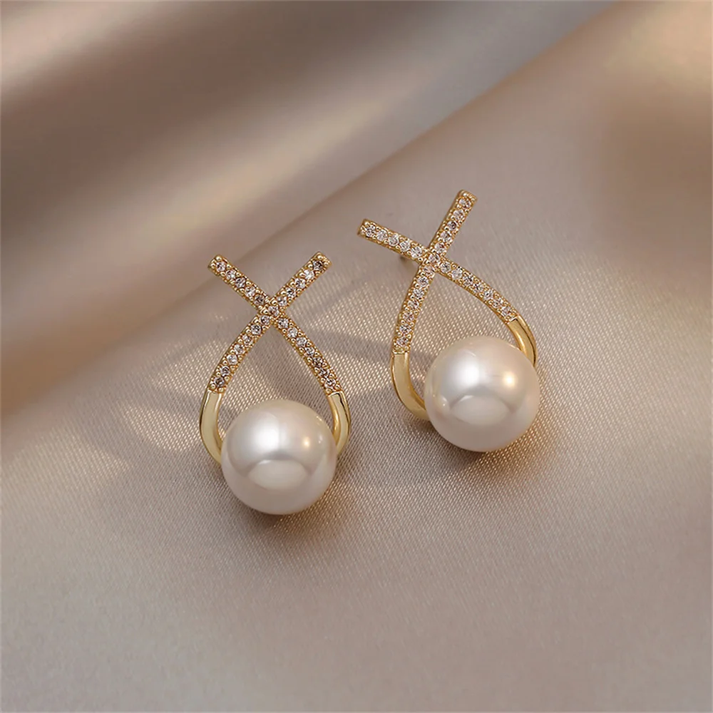 Temperament Cross Pearl Earrings Women's 2022 New Fashion High-Grade Sense Of Minority Light Luxury Earrings Simple Earrings
Temperament Cross Pearl Earrings Women's 2022 New Fashion High-Grade Sense Of Minority Light Luxury Earrings Simple Earrings
